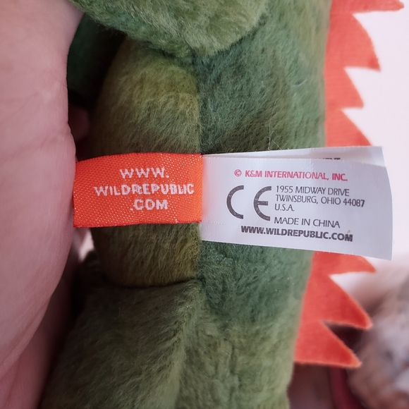 Wild Republic Green Lizzard Wrist Hugger Plush Stuffed Animal 9” - Picture 8 of 9